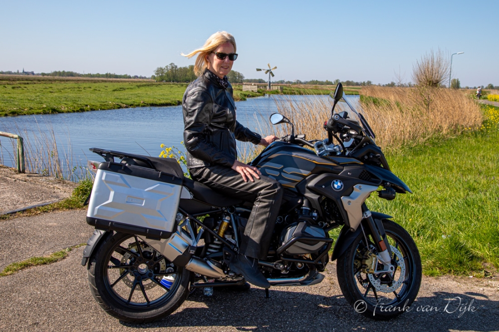 07 BMW R1250GS.jpg